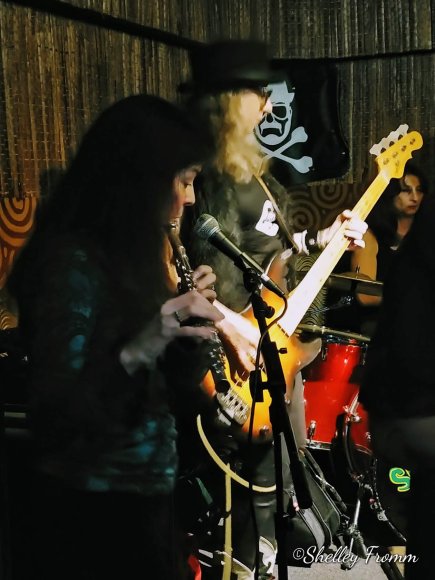 LAURA, ANNE and JEANNE