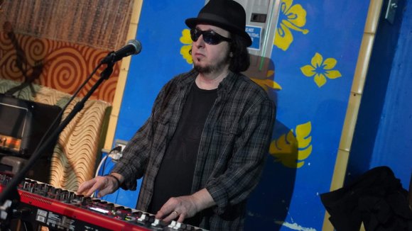 JOHNNY YOUNG